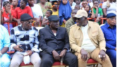 Adjamé / Célébration : Le maire offre un concert aux commerçants au lancement de « la fête au…